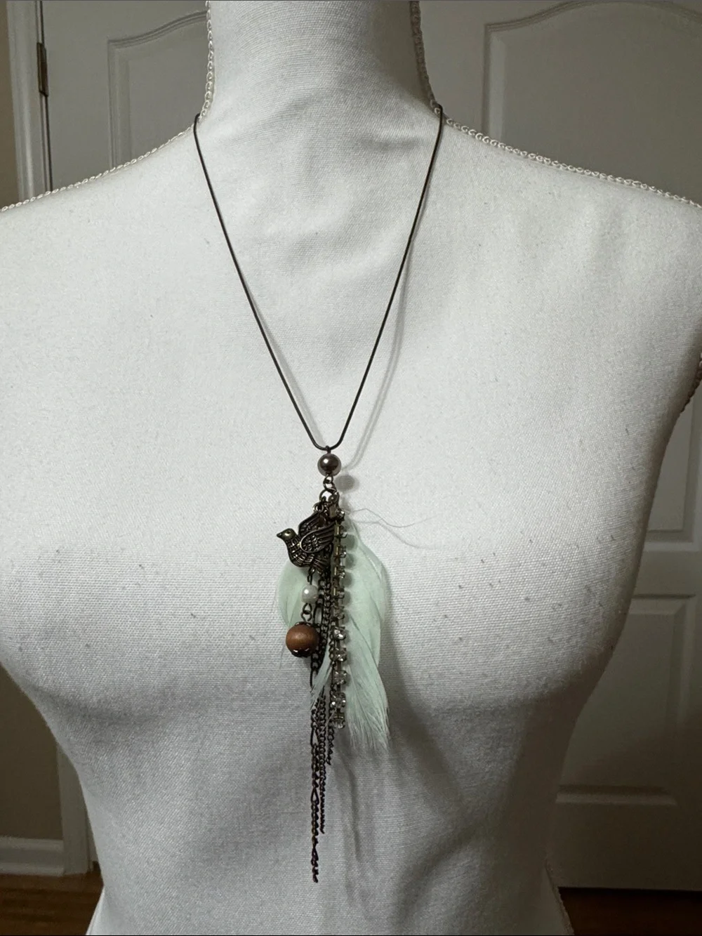 Boho Bird Feather Pendant Necklace - Mint Green